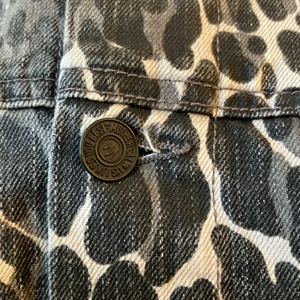MOTHER Leopard Print Jean Jacket - Picture 9 of 13